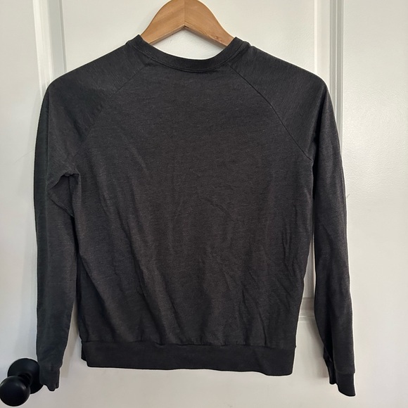 Ariat Grey Woman’s Sweater Size xsmall - Picture 6 of 8